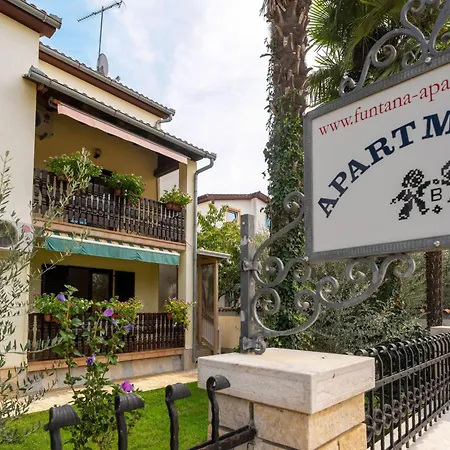 Mit Terrasse By Interhome Funtana